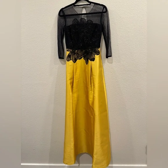 SACHIN + BABI Elegant Evening Dress beaded mesh details